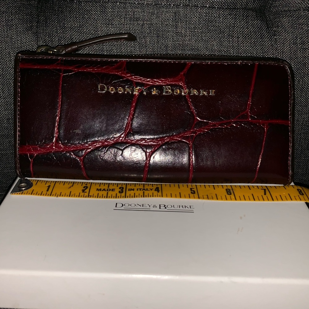 Authentic Dooney and Bourke Croc leather wallet